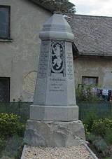 Pomnk padlm v Dudn (Q67183009) 01.jpg