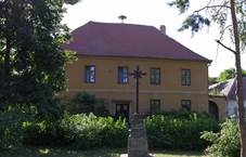 Borkovany - fara a o.jpg