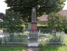 Mlany - pomnk padlm.jpg