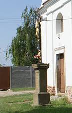 Popice chapel 03.JPG