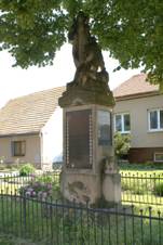 Popice WWI memorial.JPG