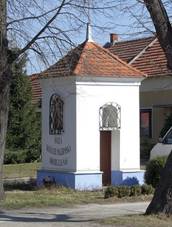 Moutnice - Rozan, zvonice a k obr1.jpg