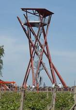 Rozhledna Slunen - pohled z dalky 1.JPG