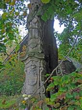 Rejdice - socha svatho Jana Nepomuckho u star sklrny (6).JPG