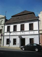 File:M욝ansk dm (Msto Javornk), 407.JPG