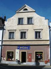 File:M욝ansk dm (Msto Javornk), 408.JPG