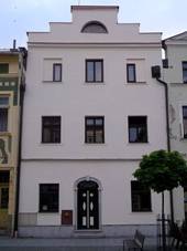 File:Zlate hory nam Svobody 89.JPG