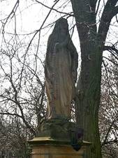 Socha Panny Marie v Dolnm Hradtku.JPG