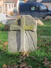 Batelov - smr k . 0608 u kostela.JPG