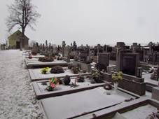 Cemetery near church of Saint Anthony of Padua in Pansk� Lhota, Jihlava District.JPG