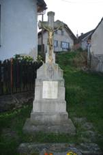 Wayside cross in Mal�, Brtnice, Jihlava District.JPG