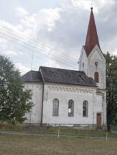 Vojtice 05 - John of Nepomuk chapel.jpg