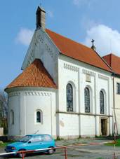 Soubor:Doln Beany, kostel.JPG