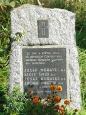 Pomnk padlm u Radjovic (Q64223416) 01.jpg