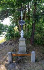 Kunak, Mosty, crucifix.jpg