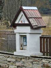 Sedlo (m), kaplika 01.jpg