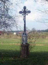 K u poln cesty vchodn od Beneova (Q67186020).jpg