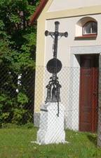 https://d34-a.sdn.cz/d_34/c_D_B/hj6vkM.jpeg?fl=res,2200,2200,1