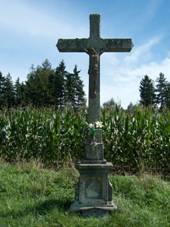 Nov Velnice - pomnk 1000 vojkm.jpg