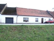 venkovsk usedlost, z toho jen: fasda a hmotov lenn