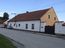 venkovsk usedlost, z toho jen: fasda a hmotov lenn