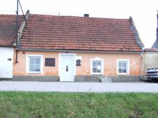 venkovsk usedlost, z toho jen: fasda a hmotov lenn