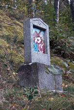 Cetviny, Stations of the Cross, station 04a.jpg