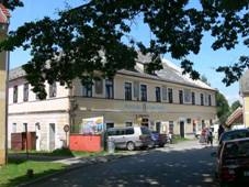 Frymburk - Alte Schule.jpg