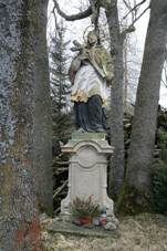 Romitl na umav - Michnice, socha (5141).jpg