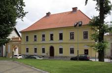 File:Horn Stropnice - budova fary p. 10.jpg