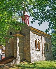 Kaple Spoinut Panny Marie s kazatelnou.jpg