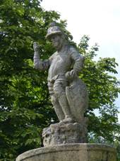 Romberk Burg - Brunnen 2.jpg