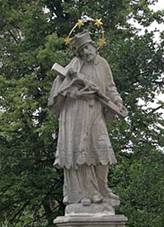 File:dol (Nov Hrady) - socha sv Jana Nepomuckho u mostu.jpg