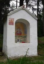 Vklenkov kaple, Jedlice (01).jpg