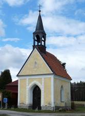 File:Žár, Janovka, kaple 01.jpg