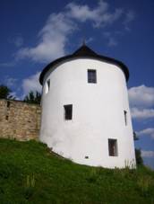 �umberk(��r)-n�ro�n� kruhov� ba�ta