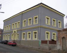 Hnidousy Svermov Kladno KL CZ fmr school 0002.jpg
