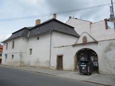 Kouim, Komenskho 144.jpg