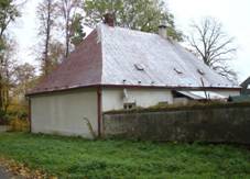 Linhartovy, fara.jpg