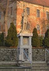 Pomnk obtem svtovch vlek a chtrajc zmek