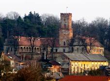 Dnov (KM), zmek, celkov pohled.jpg