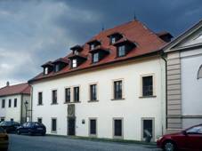 Krom, mincovna 01.jpg