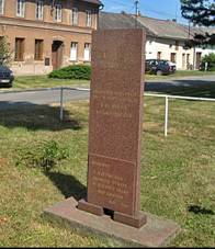 Kyselovice, Rov park.jpg