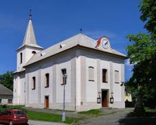 Kostel sv. Anny v Ro�t�n�