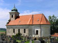 https://upload.wikimedia.org/wikipedia/commons/thumb/5/5c/Church_of_St_James_the_Greater%2C_Ro%C5%A1t%C3%ADn.jpg/1024px-Church_of_St_James_the_Greater%2C_Ro%C5%A1t%C3%ADn.jpg