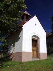 Vranice, kaplika na nvsi.jpg