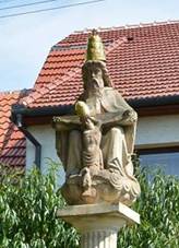 sloup se sousom Nejsvtj Trojice