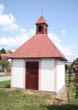 Chapel in Syrov, Pelhřimov District.jpg