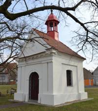 https://d34-a.sdn.cz/d_34/c_img_E_G/dSrCDs.jpeg?fl=res,2200,2200,1