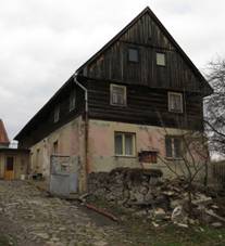 Doln Tnec, venkovsk dm p.15.jpg